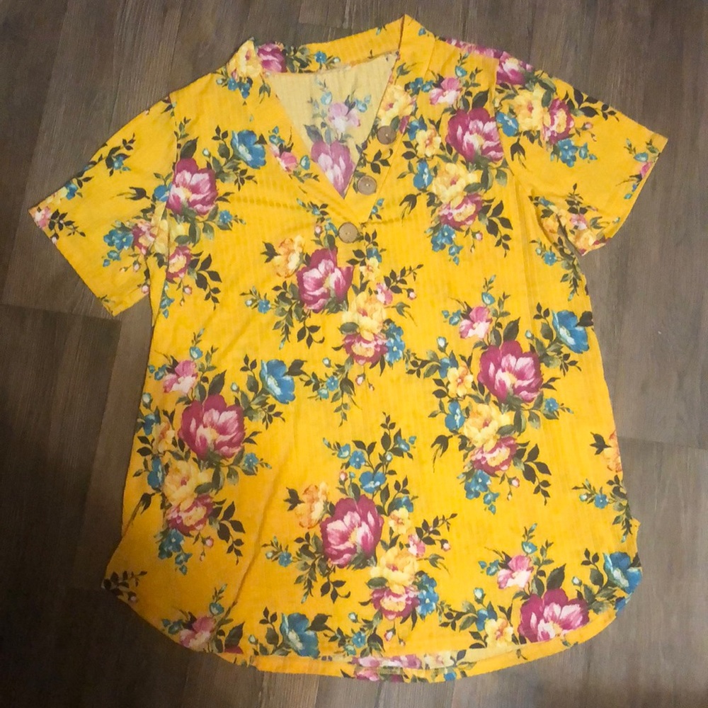 Boutique top.  3x .